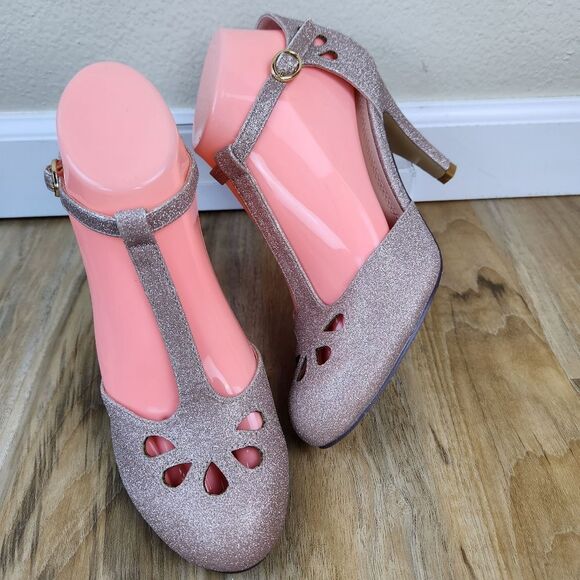 ☔️🩵NIB Champagne Glitter Pepper Mary Jane Buckled T-Strap Heels Size 8 - Picture 4 of 12